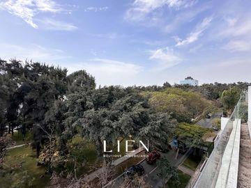 Duplex Penthouse frente a Parque Privado con Terraza y Balcón