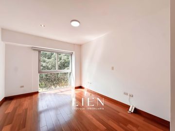 Duplex Penthouse frente a Parque Privado con Terraza y Balcón
