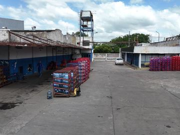 Galpon en Venta en Los Hornos