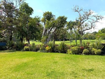 Casa en Fraccionamiento en Club de golf Tabachines, Cuernavaca, Morelos CAEN-110