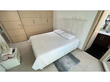 SE VENDE AMPLIO APARTAMENTO VILLA SANTOS