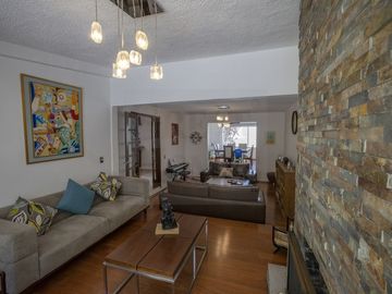 Casa en Venta en Lomas de las Aguilas