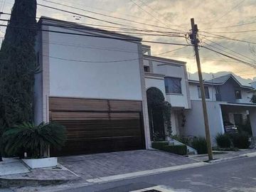 Cesa en Venta Lomas del Valle