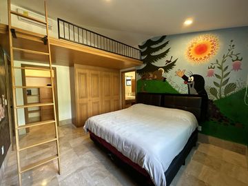 CASA EN VENTA MODERNA, EXCLUSIVO COTO SAN MIGUEL DE LA CAÑADA, ZAPOPAN, JAL.