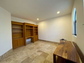 CASA EN VENTA MODERNA, EXCLUSIVO COTO SAN MIGUEL DE LA CAÑADA, ZAPOPAN, JAL.