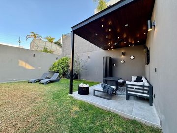 Casa en Venta en Fraccionamiento cumbres del lago Juriquilla