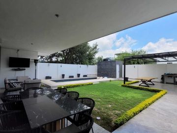 Casa en venta en La Joya, Sector Magnolia