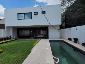 Casa en venta en La Joya, Sector Magnolia
