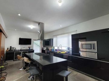 Casa en venta en La Joya, Sector Magnolia