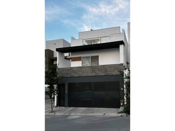 Casa en venta en Cumbres Britania en Garcia