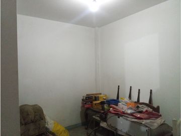 Se vende casa 5 pisos AC 495 m2 San Luis