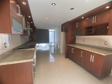 Casa en Venta en Zapopan Jalisco Bugambilias