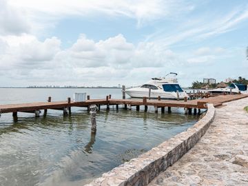 Casa en Venta en Isla Hechizada, Isla Dorada