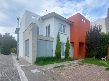 VENTA CASA CALIMAYA