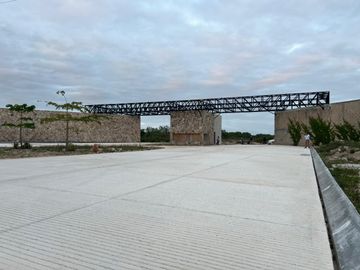 TERRENO/LOTE EN VENTA MERIDA, MOTUL, PRIVADA XAMA 21, ENTREGA INMEDIATA.