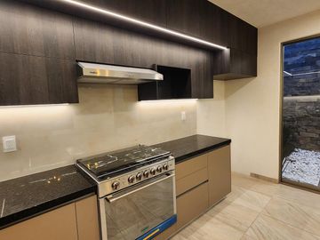 Casa en Venta en Altozano Fraccionamiento privado
