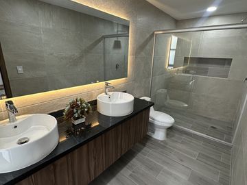 Casa en venta en Lomas de Angelópolis Cascatta