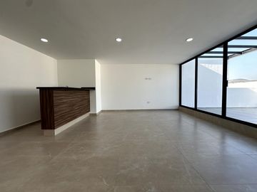 Casa en venta en Lomas de Angelópolis Cascatta