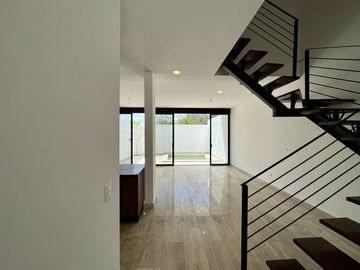 CASA VENTA MÉRIDA, CERCA CITY CENTER, SANTA GERTRUDIS COPO, ENTREGA INMEDIATA.