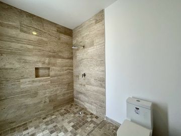 CASA VENTA MÉRIDA, CERCA CITY CENTER, SANTA GERTRUDIS COPO, ENTREGA INMEDIATA.