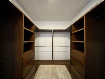 CASA VENTA MÉRIDA, CERCA CITY CENTER, SANTA GERTRUDIS COPO, ENTREGA INMEDIATA.