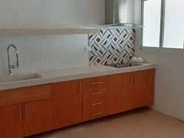 CASA EN VENTA EN MERIDA REMODELADA F-2118, 3 REC. GARCIA GINERES $4,150,00