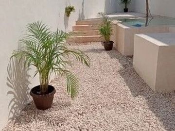 CASA EN VENTA EN MERIDA REMODELADA F-2118, 3 REC. GARCIA GINERES $4,150,00