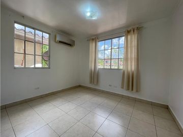Venta de casa en condado del rey PH Dorado Lakes
