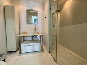 PH YOO - AVENIDA BALBOA - VENTA