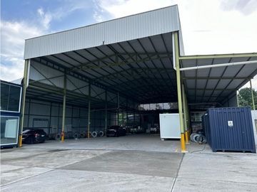 SE VENDE / ALQUILA GALERA EN LAS MAÑANITAS - 6926RC