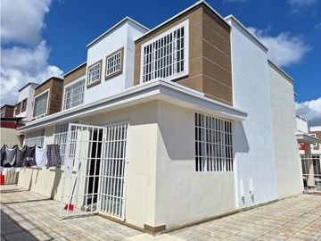 Venta de Casa esquinera de 310 mts en Brisas del Golf/ Brisas Point