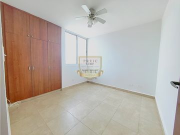 Vendo amplio apartamento en El Cangrejo 3 Recámaras