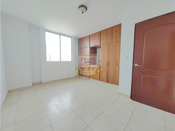 Vendo amplio apartamento en El Cangrejo 3 Recámaras