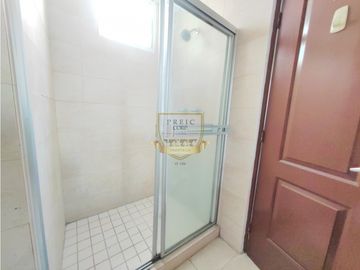 Vendo amplio apartamento en El Cangrejo 3 Recámaras