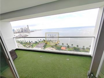 Vendo apartamento con excelente vista al Mar Ave Balboa JC