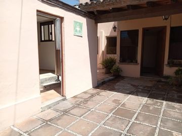 Casa Comercial en Bellavista Cuernavaca - CRB-1247-Cc