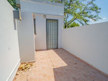 VENTA 2 CASAS en un mismo terreno 