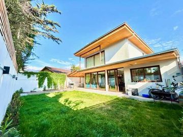 Casa en venta en MACUL