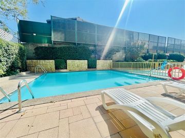 Departamento en Venta en Oportunidad!! Calle Los Alerces con Los 3 Antonios. Vista Panorámica y Despejada