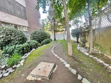 Departamento en Venta en Oportunidad!! Calle Los Alerces con Los 3 Antonios. Vista Panorámica y Despejada