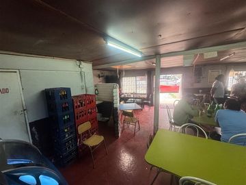 Local Comercial en Venta en Avenida Teniente Cruz con Avenida General Oscar Bonilla