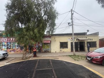 Local Comercial en Venta en Avenida Teniente Cruz con Avenida General Oscar Bonilla