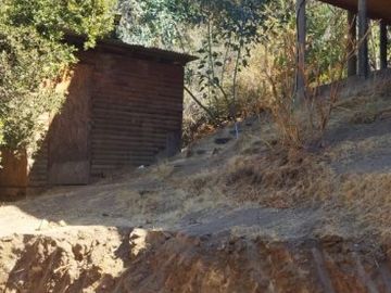 VENTA HERMOSA CASA UBICADA EN ALTOS DE MIRAFLORES, CURACAVI