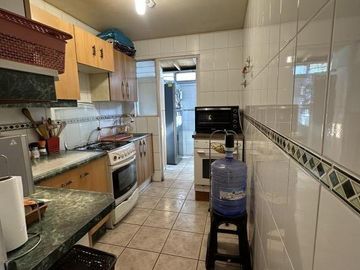 SE VENDE CASA EN CONDOMINO LAS NIEVES ORIENTE PUENTE ALTO