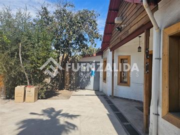 Casa en Venta en Metro El Bosque