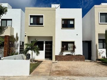 CASA EN VENTA, Gran San Pedro Cholul, al Norte de Mérida