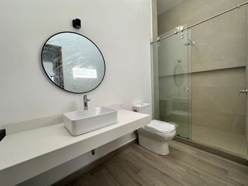 CASA EN VENTA PASEOS COUNTRY, Prida la Norte de la Ciudad de Mérida, Yucatán