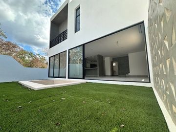 CASA EN VENTA PASEOS COUNTRY, Prida la Norte de la Ciudad de Mérida, Yucatán
