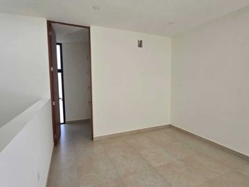 CASA EN VENTA 2 PLANTA EN PRIVADA EN PARQUE NATURA CHOLUL