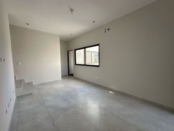 VENTA DE CASA EN AMANI TERRA CARRETERA NACIONAL SANTIAGO N.L.